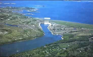 Garrison Dam photo