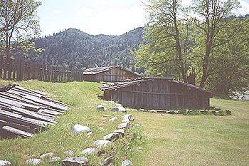 The Hoopa lived in cedar plank houses, or xontas.